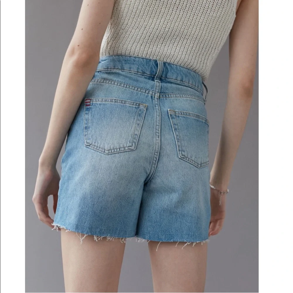 NWT UO ‘90s Long Denim Shorts